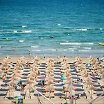 Cermar Apartment- N Pool Resort- Parking Apartment