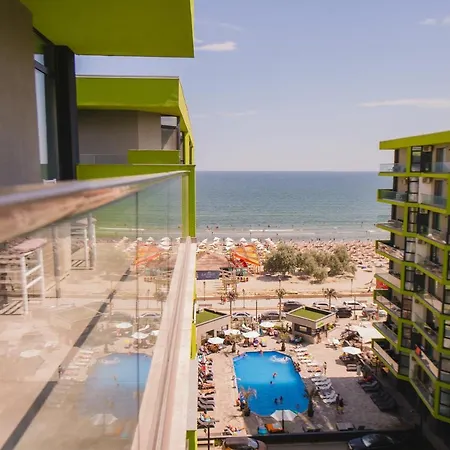 Cermar Alezzi N Pool Resort- Parking Appartement