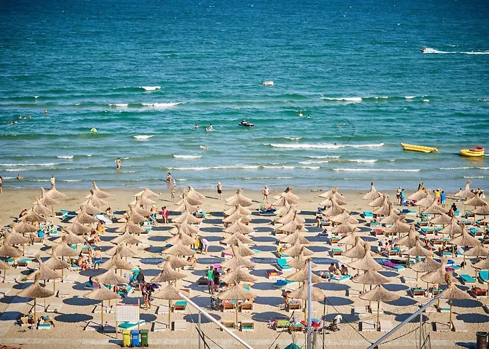 Cermar Apartment- N Pool Resort- Parking Apartman