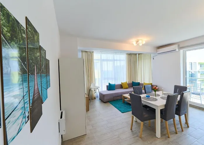 Cermar Apartment- N Pool Resort- Parking