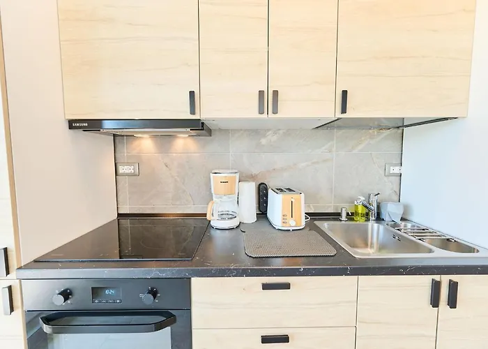 Cermar Apartment- N Pool Resort- Parking *