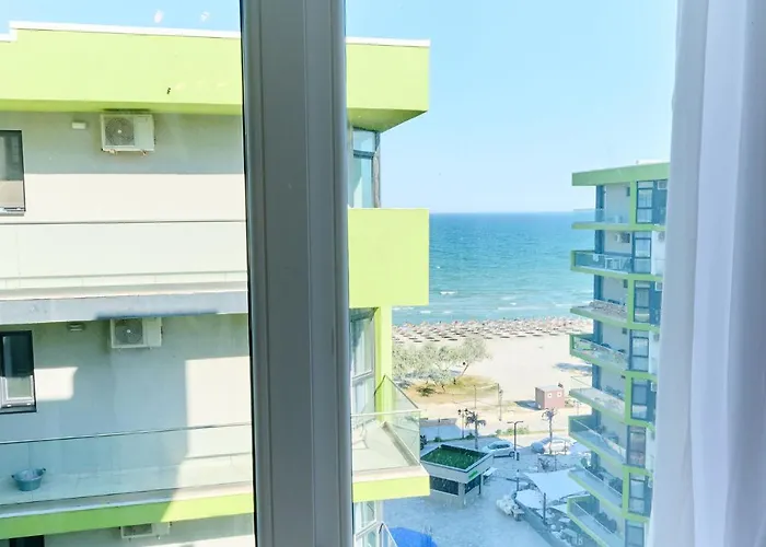 Cermar Apartment- N Pool Resort- Parking * Mamaia
